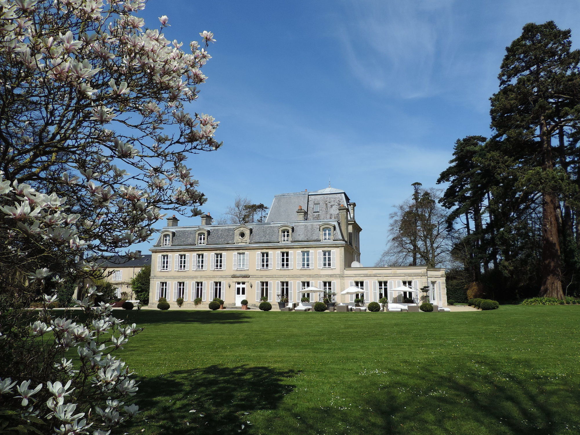 Chateau La Cheneviere Port-en-Bessin-Huppain Exterior foto